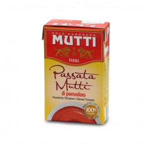 Italian Passata Mutti